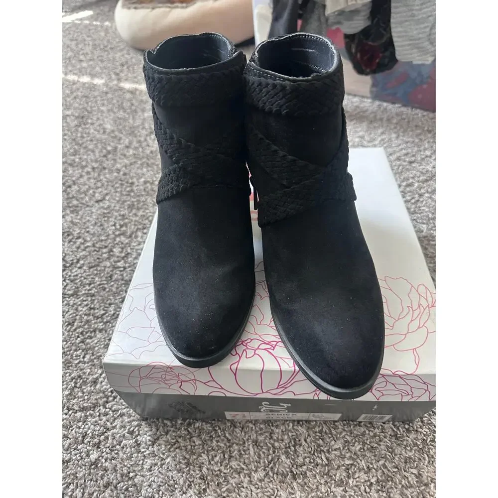JG Black Sude Booties Boots Size 7.5